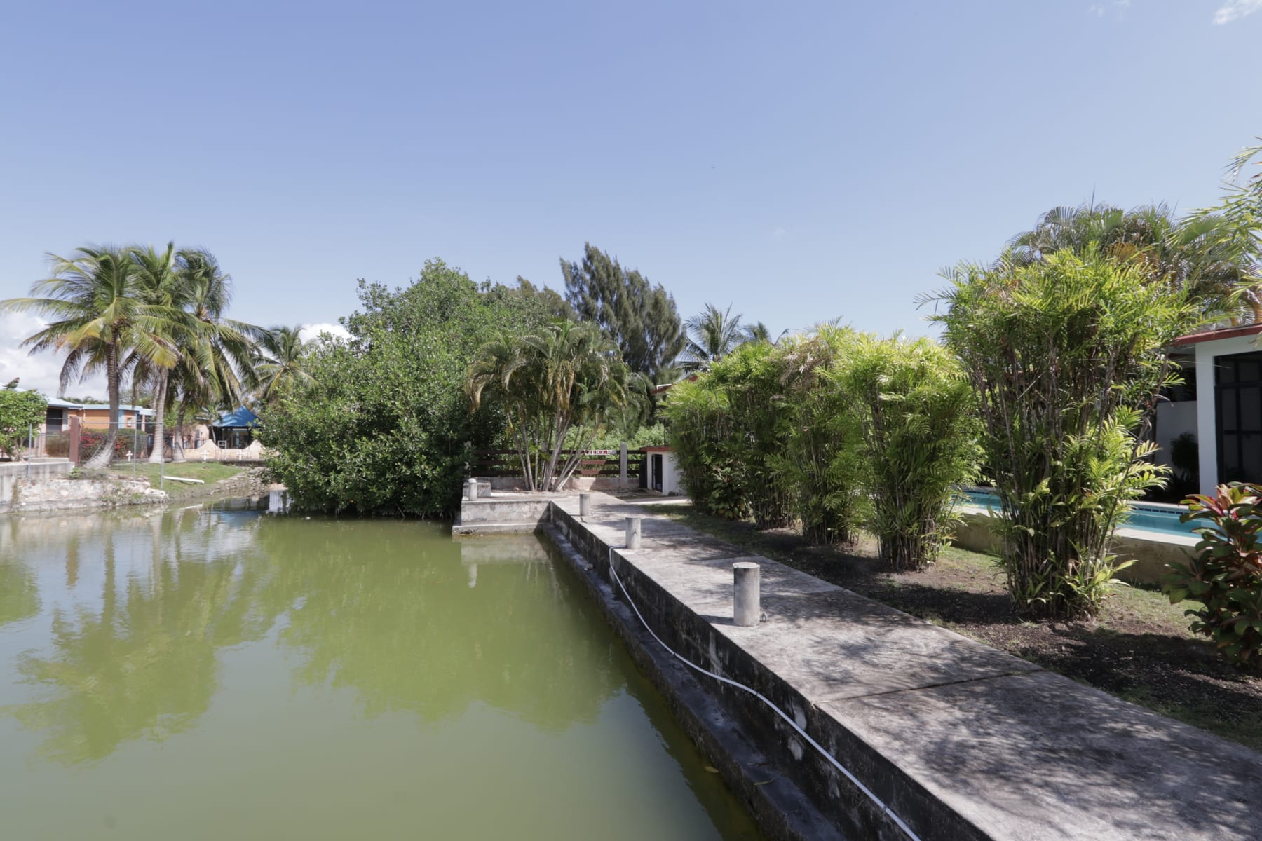 Canal-front waterway and dock at Royale Manor